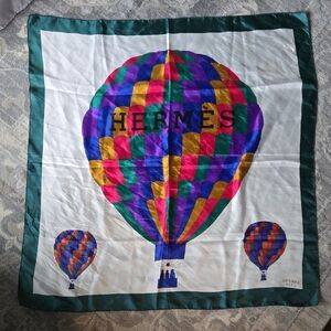 Hermès Colorful Hot Air Balloon Design Scarf 35 Inches